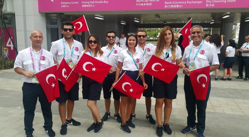 Uluslararası Üniversite Sporları Federasyonu başarılarından dolayı Anadolu Üniversitesi öğrencilerini tebrik etti