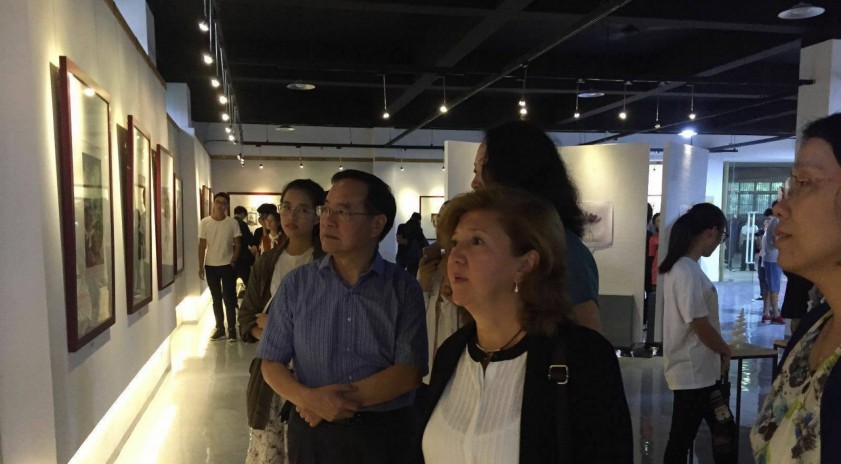 Anadolu Üniversitesi Çin'de sanatseverlerle buluştu