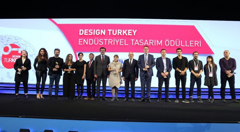Anadolu Üniversitesi Tasarım Haftası'ndan ödülle döndü