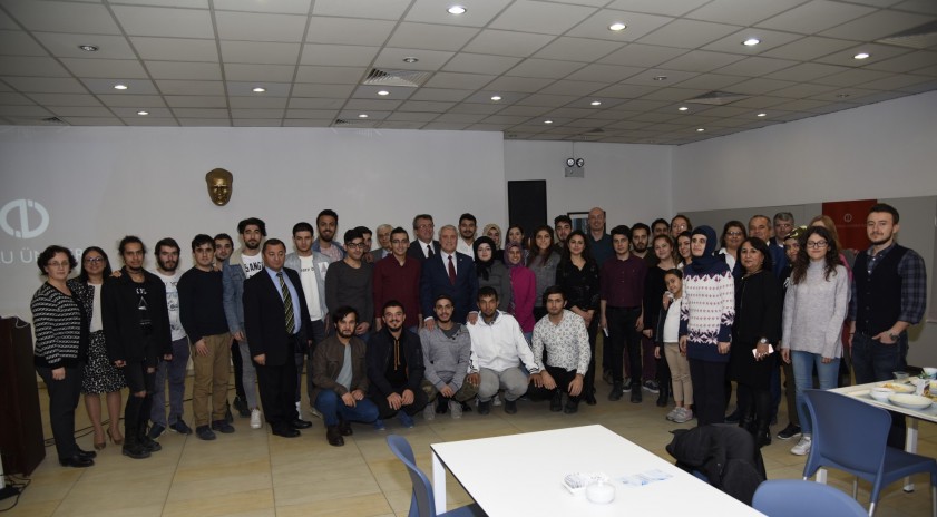 Rektör Gündoğan engelli öğrencilerle buluştu