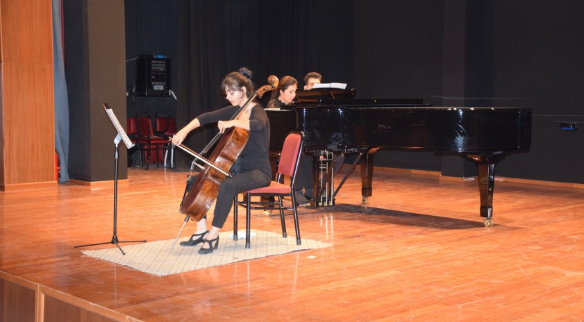 Anadolu Üniversitesi'nde "Keman ve Viyolonsel Konseri"