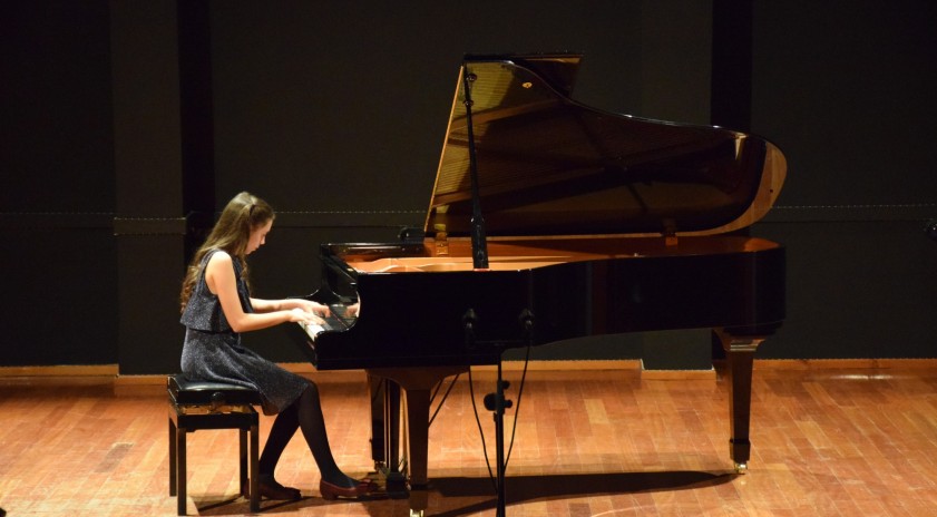 “Prof. Metin Ülkü Piyano Sınıfı Öğrenci Konseri” gerçekleştirildi