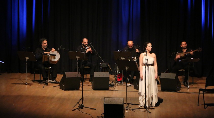 "TRT Sanatçıları ile Azerbaycan Şarkıları Konseri" AKM'deydi
