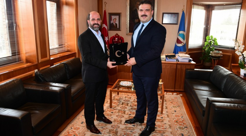 Anadolu Güvenlik Korucuları ve Şehit Aileleri Konfederasyonu Genel Başkanı Sözen'den, Rektör Çomaklı'ya ziyaret