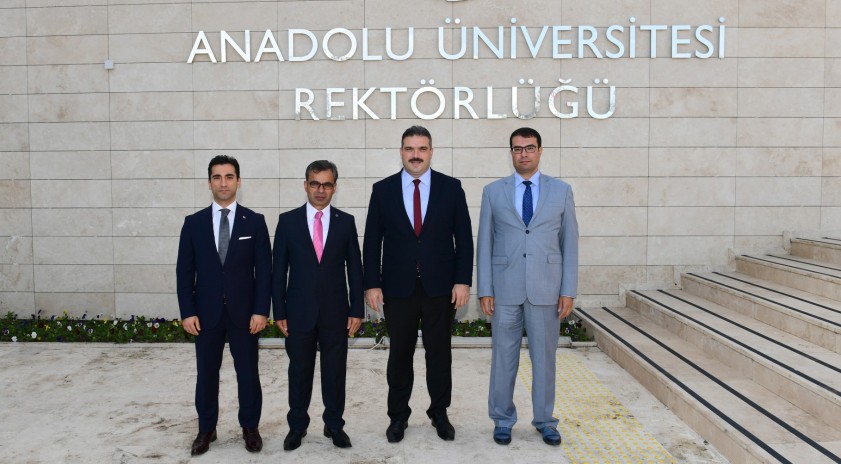 Eskişehir Cumhuriyet Başsavcısı Vekillerinden, Rektörümüz Prof. Dr. Çomaklı’ya ziyaret