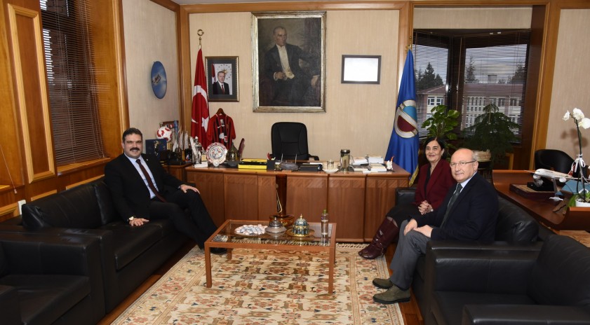 CHP Eskişehir Milletvekillerinden Rektörümüz Prof. Dr. Çomaklı’ya ziyaret