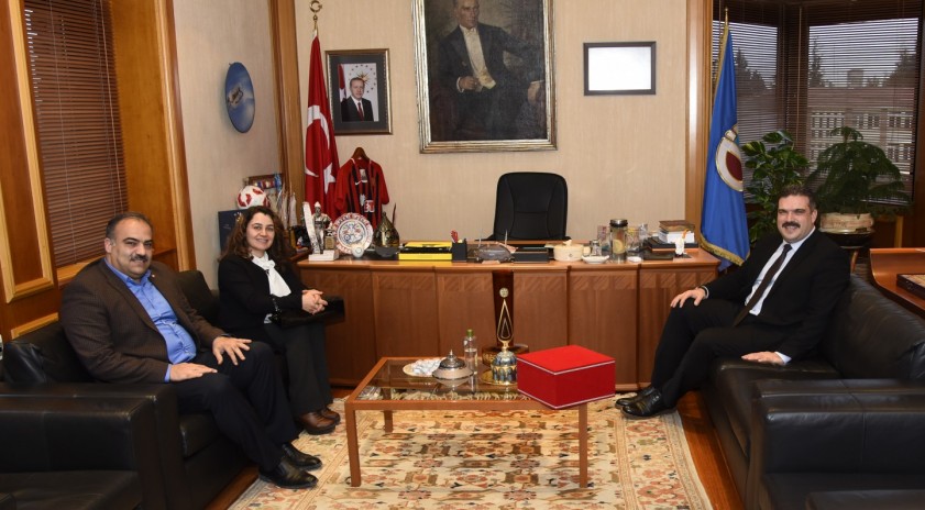 Kızak Federasyonu Eski Başkanı Serkan Yaşar, Rektörümüz Prof. Dr. Çomaklı’yı ziyaret etti