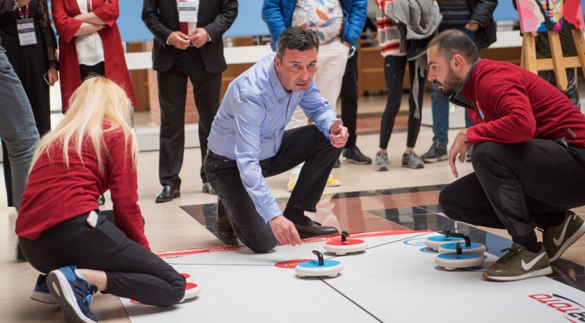 Anadolu Üniversitesinde “Floor curling” heyecanı