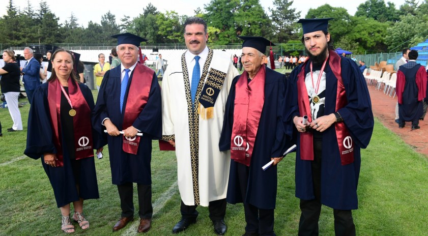 Anadolu Üniversitesi her yaştan herkesin üniversitesi