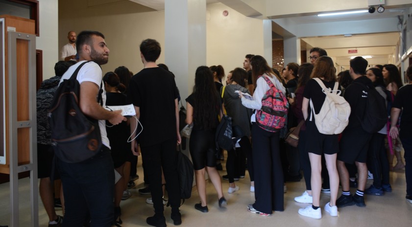Tiyatro Anasanat Dalı adayları yetenek sınavlarında ter döktü