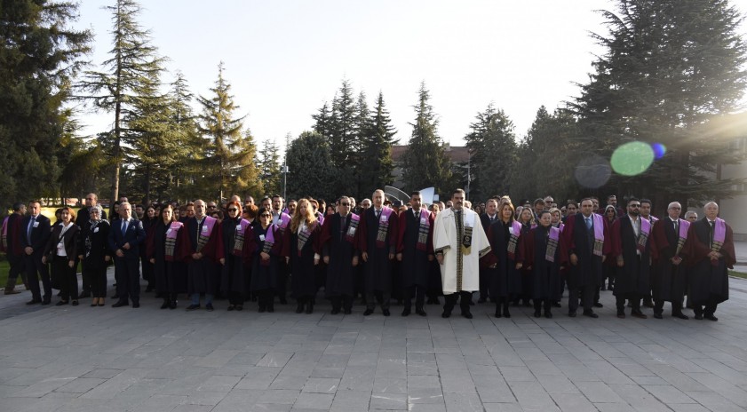 Anadolu Üniversitesinde 10 Kasım Atatürk’ü anma töreni