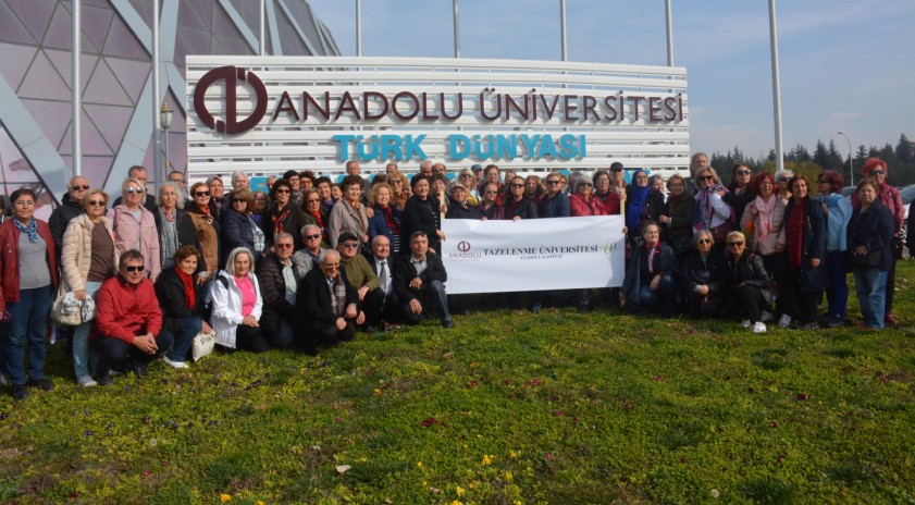 Tazelenme Üniversitesi, Türk Dünyası Bilim Kültür ve Sanat Merkezi’ni gezdi