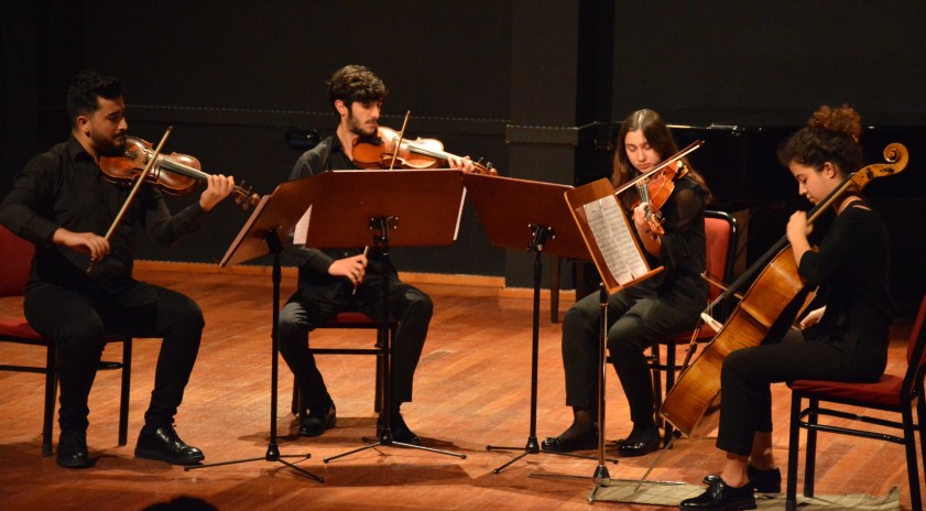 Anadolu Üniversitesinde viyolonsel sınıf konseri