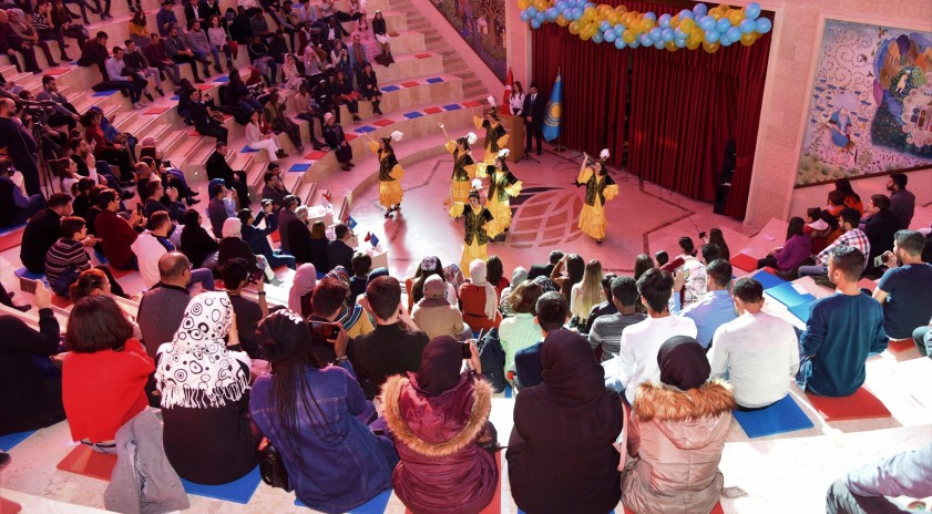 Anadolu Üniversitesi, “Kazakistan Cumhuriyeti’nin Bağımsızlık Günü”nü coşkuyla kutladı