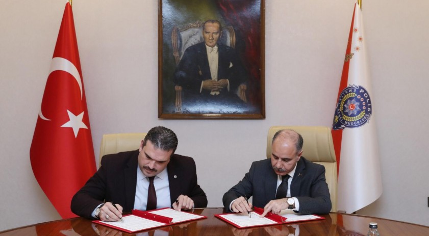 Anadolu Üniversitesi, Emniyet Genel Müdürlüğü KOM Daire Başkanlığı ile işbirliği protokolü imzaladı