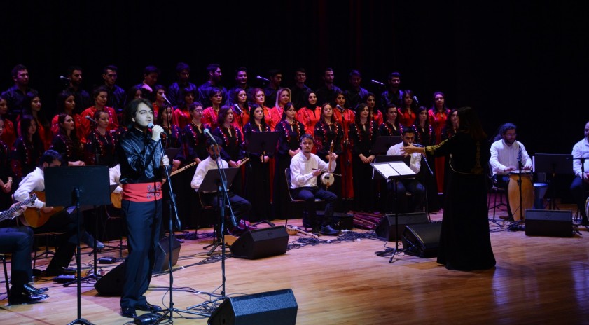Türk Halk Müziği Topluluğu'ndan “Dillerdeki Türküler”