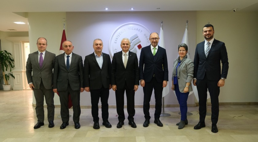Rektör Erdal, İKAF’23 kapsamında ETO Başkanı Güler’i ziyaret etti