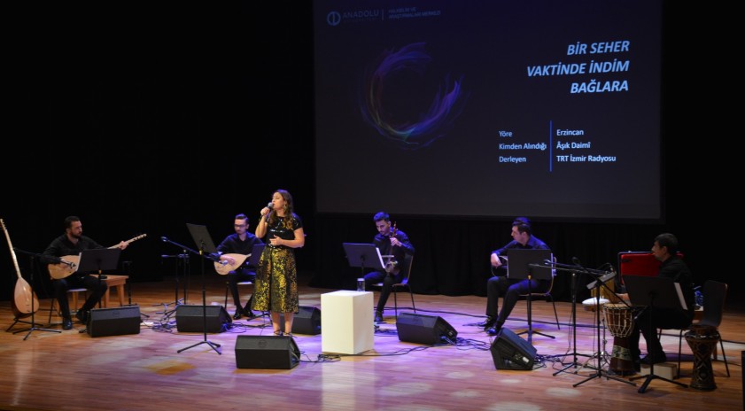 Türk Halk Müziği ezgileri Anadolu Üniversitesinde dinleyicilerle buluştu