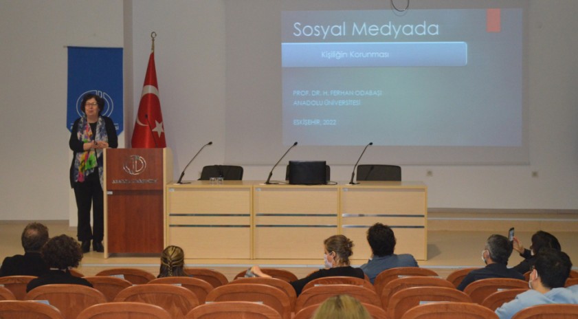 “Eğitimde Biz Bize” seminerleri başladı