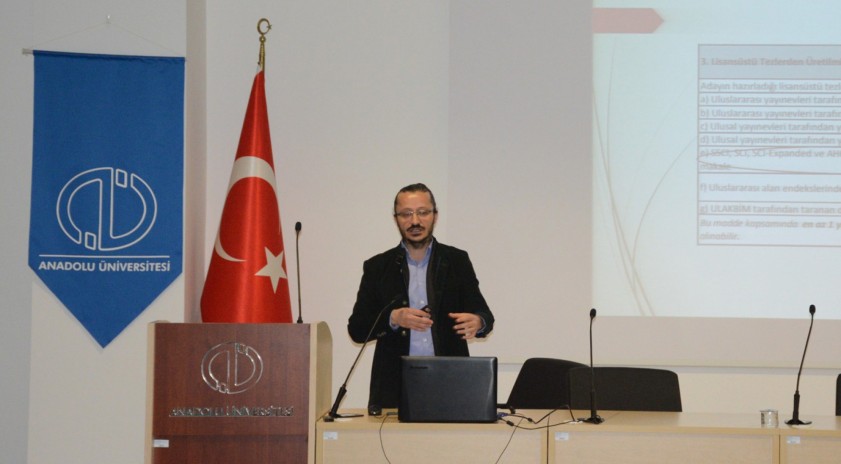 “Eğitimde Bize Bize” seminerlerinde dergilere makale gönderim süreci konuşuldu