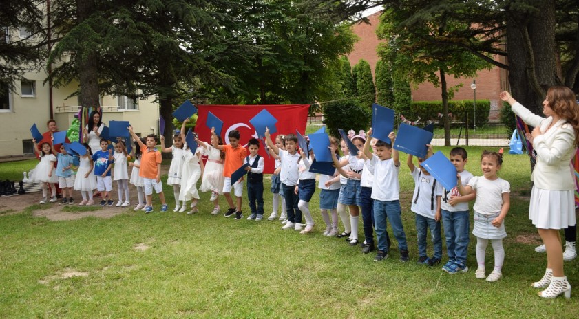 Kreş ve Gündüz Bakımevi’nden “Okul Öncesi Veda” etkinliği