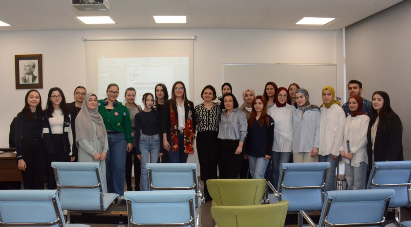 DİLKOM’da “Parkinson Hastalarında Dizartri ve Disfaji” semineri gerçekleştirildi