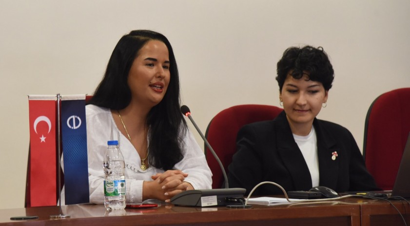 ANAKARİYER tarafından "İyilik Dolu Bir İşim Olsun Diyorsan: LÖSEV" söyleşisi düzenlendi