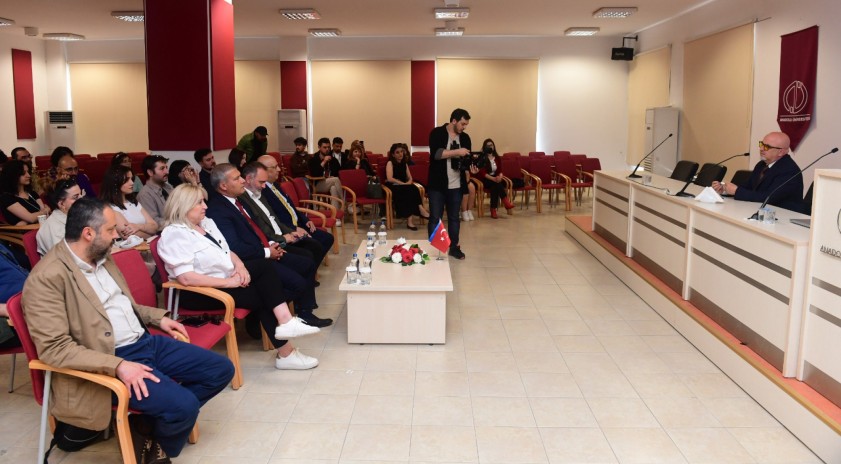 22. EFF kapsamında Sinema Genel Müdürü Birol Güven ve SETEM ekibi öğrencilerle buluştu