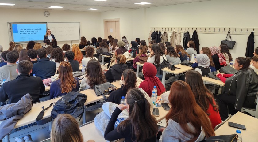 SBF’de seminerler devam ediyor