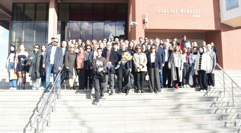 Eğitim Fakültesi tarafından 24 Kasım Öğretmenler Günü kutlama etkinliği düzenlendi