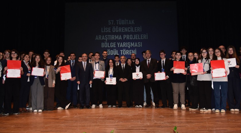 T&Uuml;BİTAK 2204-A Lise &Ouml;ğrencileri Araştırma Projeleri Yarışması&rsquo;nda &ouml;d&uuml;ller sahiplerini buldu