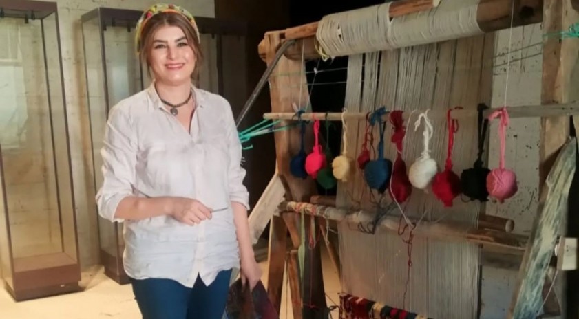 Zamana ilmek atmak: &Ouml;zbağ dokumalarının y&uuml;zyıllık ser&uuml;veni