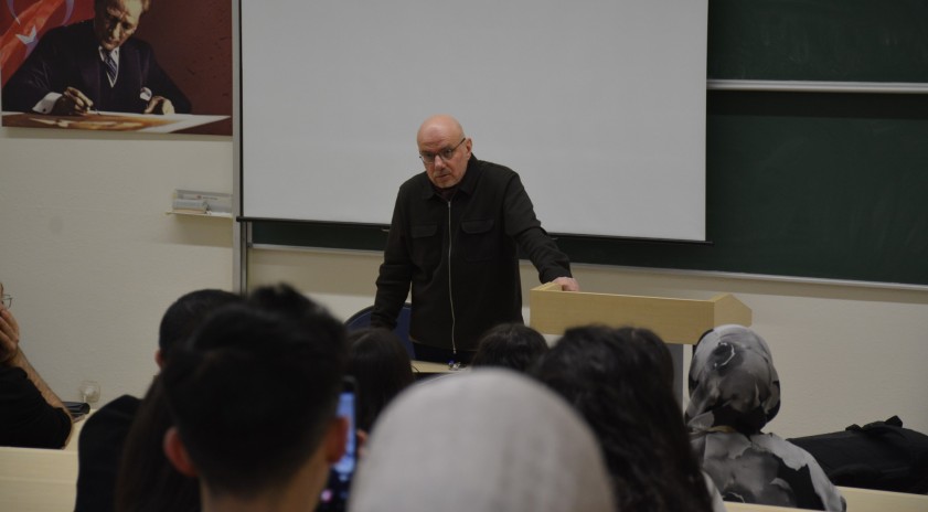 Kadın cinayetlerinin hukuki boyutları ele alındı