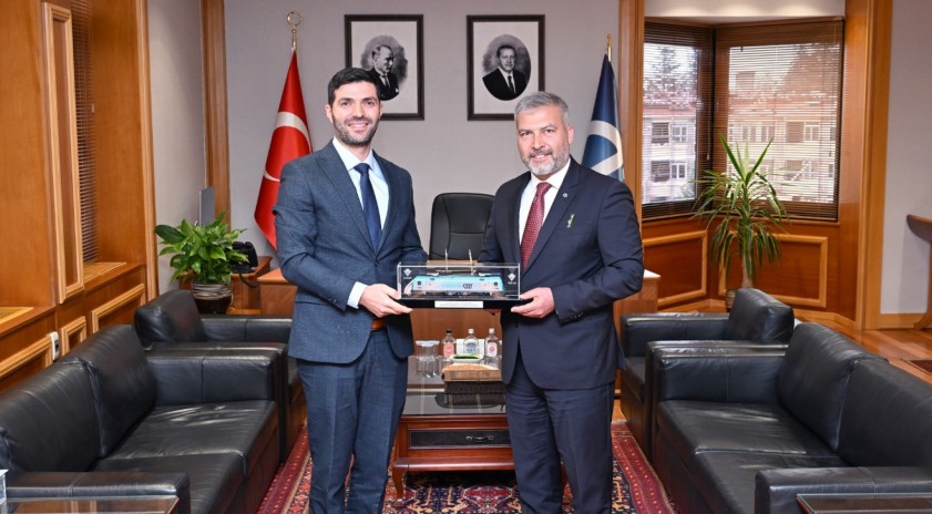 T&Uuml;BİTAK RUTE M&uuml;d&uuml;r&uuml; Kaya, Rekt&ouml;r Adıg&uuml;zel&rsquo;i ziyaret etti 