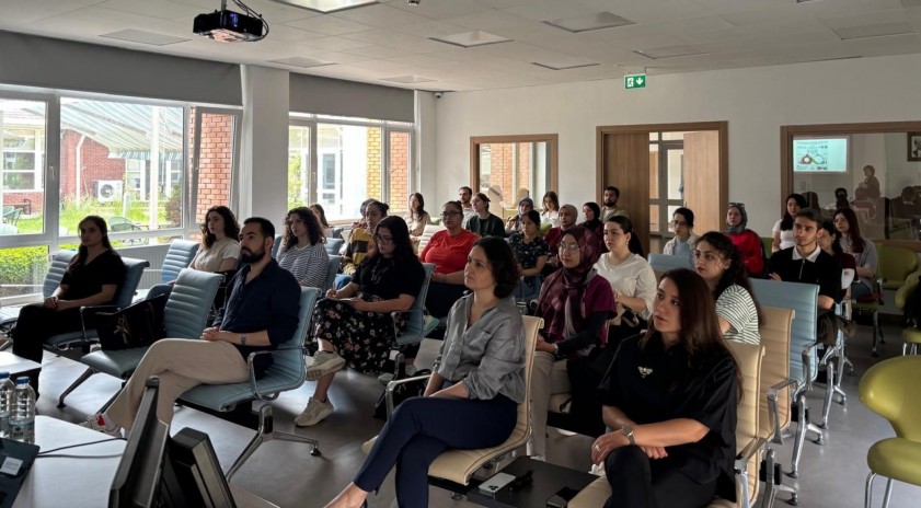 Fonolojik farkındalıkta klinik yol haritası seminerde anlatıldı