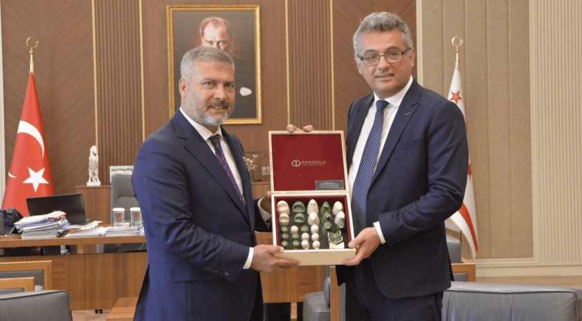 Anadolu &Uuml;niversitesi KKTC&rsquo;de eğitim iş birliklerini g&uuml;&ccedil;lendiriyor