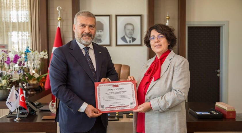 Rekt&ouml;r Adıg&uuml;zel&rsquo;den ESOG&Uuml; Rekt&ouml;r&uuml; G&uuml;m&uuml;şsoy&rsquo;a hayırlı olsun ziyareti