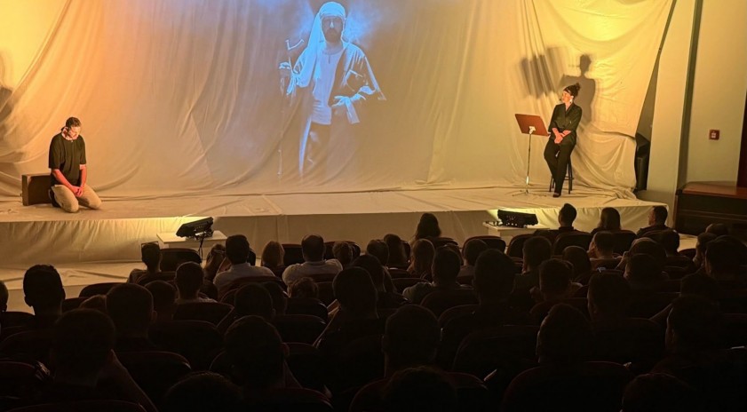 Tiyatro Anadolu&rsquo;dan İstanbul&rsquo;da &ldquo;Aşk Neyledi Yunus&rdquo; g&ouml;sterisi 